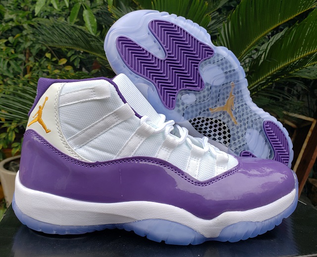 Air Jordan 11 Retro Kobe